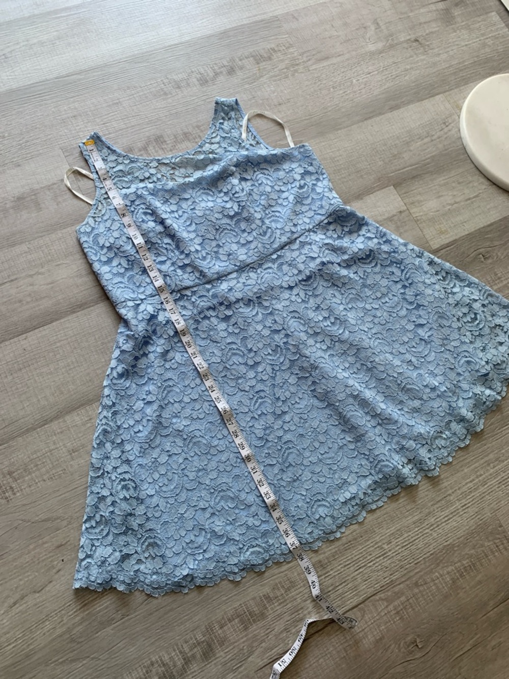 David's Bridal Light Blue Lace Floral Overlay - Picture 12 of 12